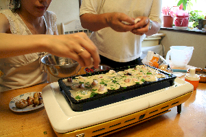 filling with pickled ginger